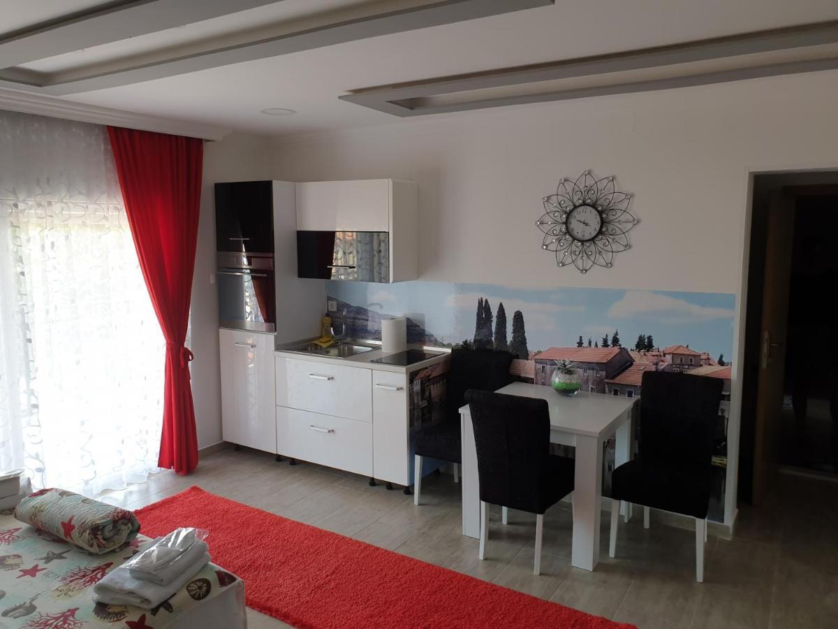 Mango Apartments Trebinje Exterior foto